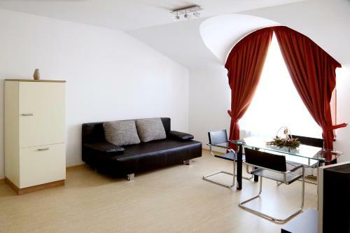 Nona Apartment