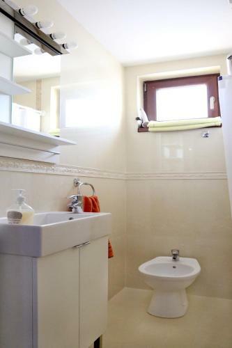 Nona Apartment