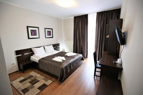 Hostal Pensiunea Taka