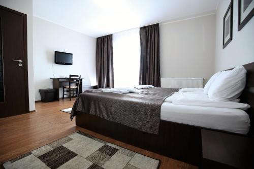 Hostal Pensiunea Taka