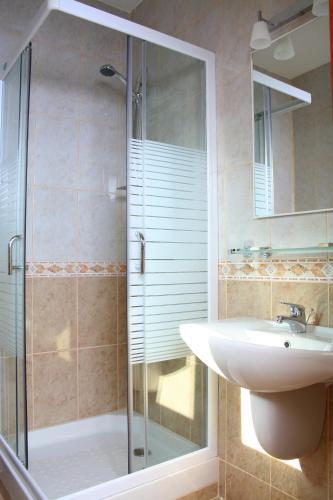 Hostal Vila Delta Travel - Mila 23