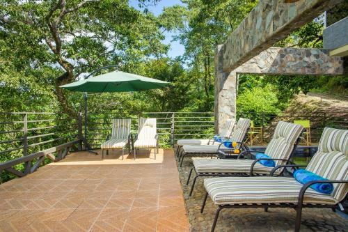 Tanager Villa