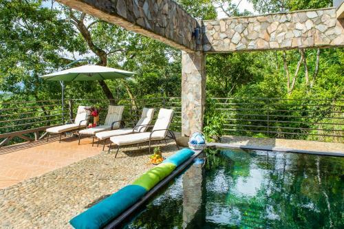 Tanager Villa