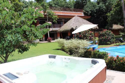 Bed & Breakfast Poza Blanca Lodge