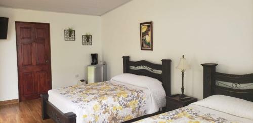 Bed & Breakfast La Villa Airport