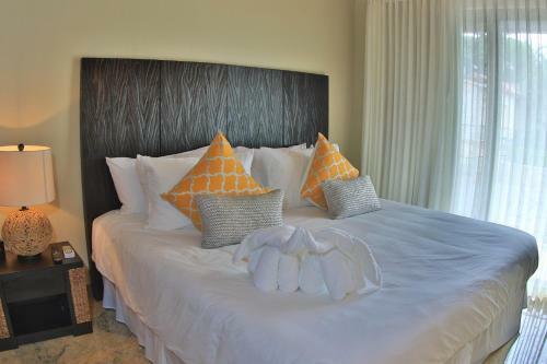 Palms 19