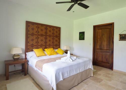 Hostal Blue Jungle Lodge