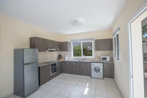 Hara Nissi Villas