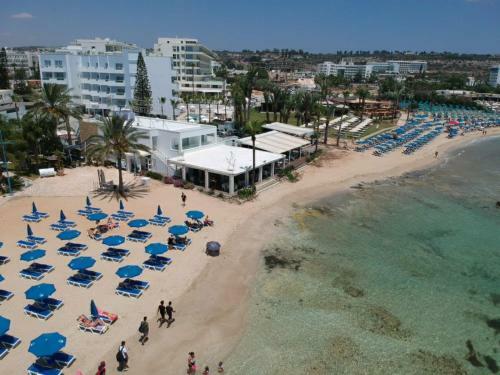 Apartamento Karousos Beach Rooms