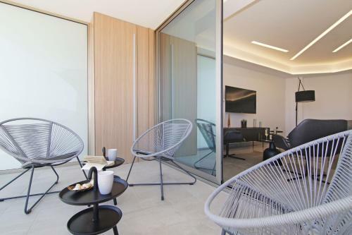 Vista - Beachfront Apartment