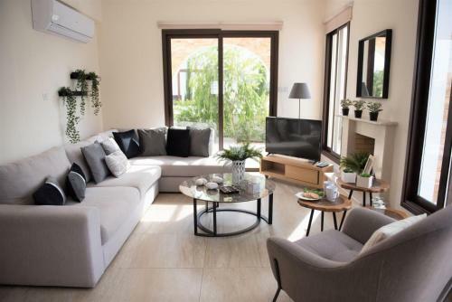 Sea Breeze Villa