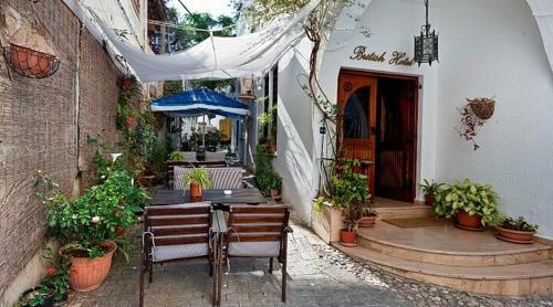 Kyrenia British Harbour Hotel