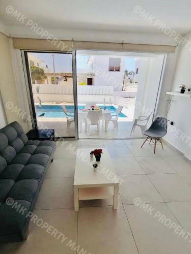 Colonean Beach Villas