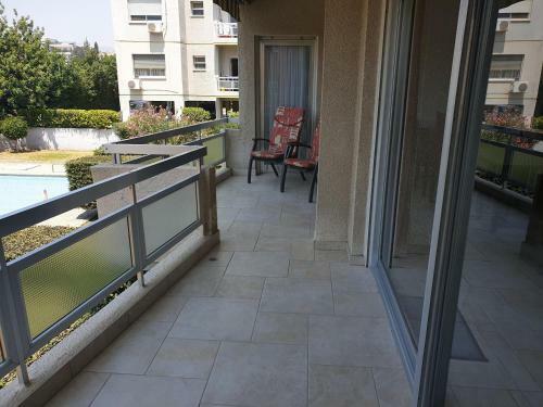 Oyster Apartment