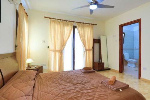 Villa Tsikkos Ena
