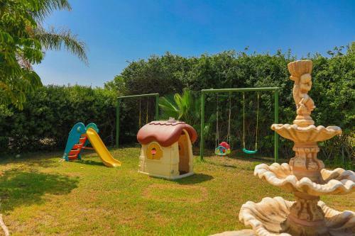 Villa Tsikkos Ena