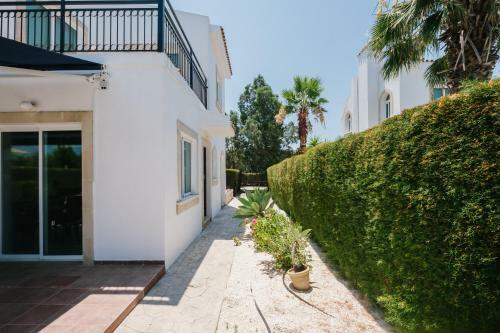 Cleopatra 3 Bedroom Villa
