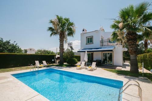 Cleopatra 3 Bedroom Villa