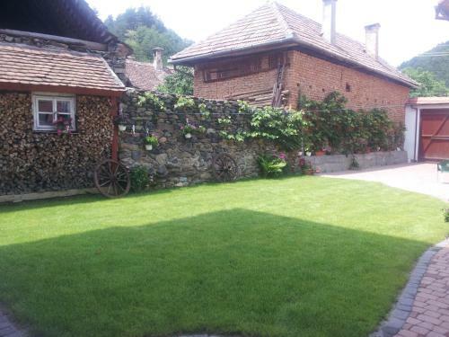 Hostal Guesthouse Rustic