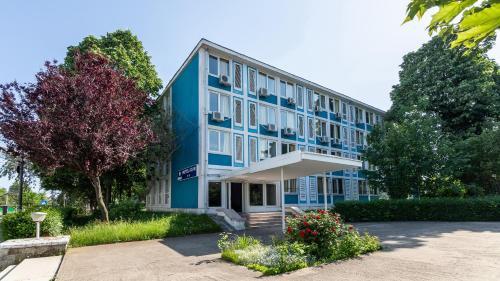 Hotel Azur