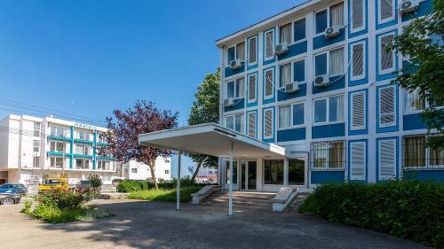 Hotel Azur