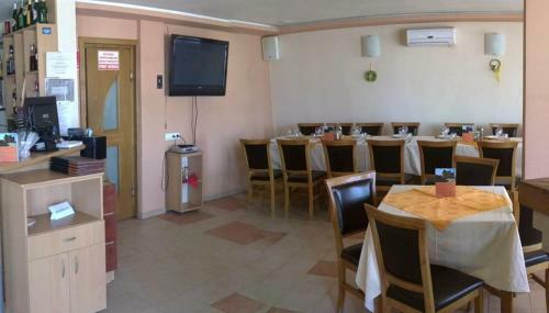 Hostal Pensiunea Codrii De Arama