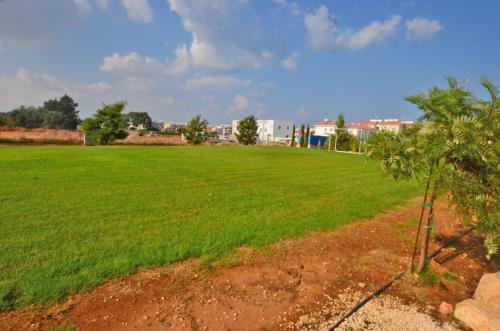 Mythical Apartment - 2 Bed Large Communal Pool, Close To Protaras