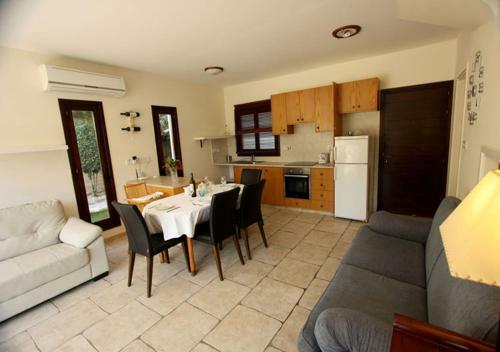 Pissouri Bay Villa