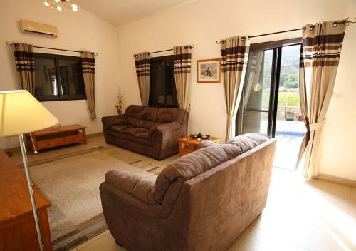 Villa Pissouri Bay Bungalow