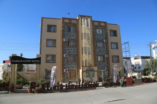 Kasgar Court Hotel