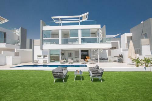 Blue Pearl Villas