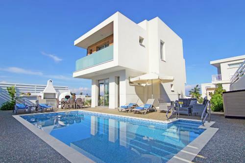 Villa Thea Athena