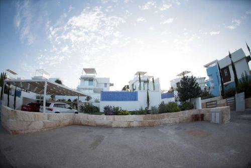Indigo Vista Villa