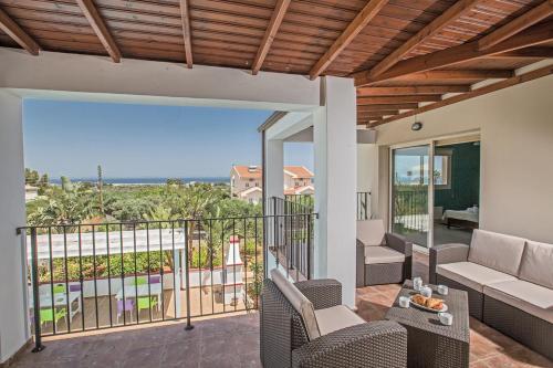Villa In Protaras Sleeps 6 With Pool