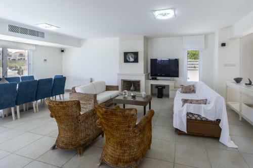 Protaras Villa Serifos By The Sea