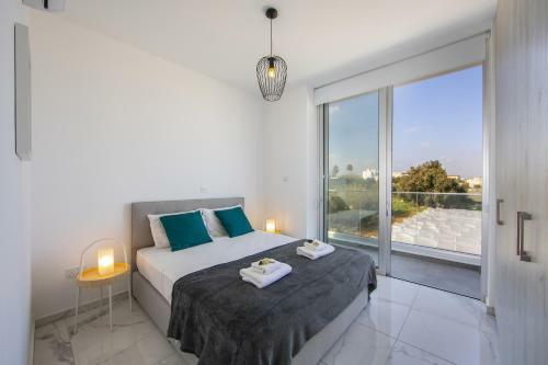 Villa Protaras Olivine Pearl