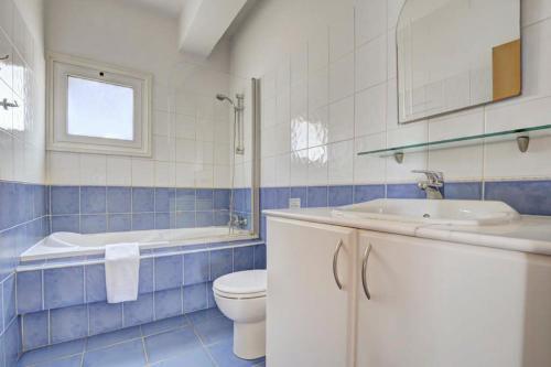 Villa In Protaras Sleeps 8 Includes Swimming Pool And Air Con 7