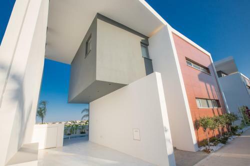 White Pearl Villa 7