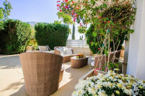 Villa Fig Tree 3 Bed Villa Heated Pool Protaras