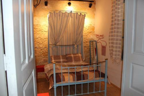 Hostal Tasev Guesthouse