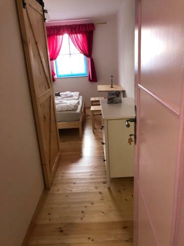 Hostal Pension S L�skou Karel Bezd?z