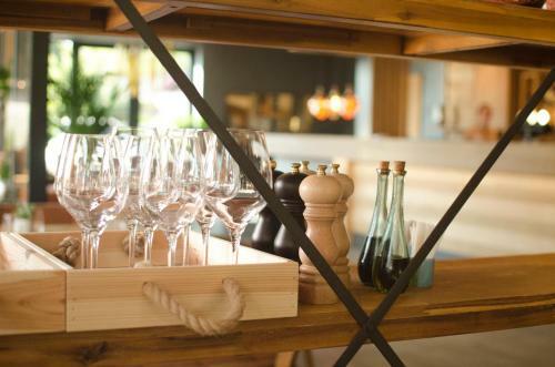 Azza Hotel & Restaurant