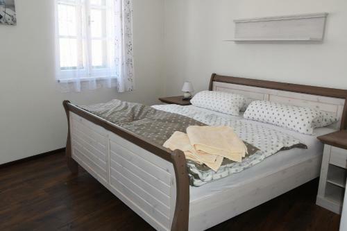 Hostal Penzion-apartm�n Sou?ek