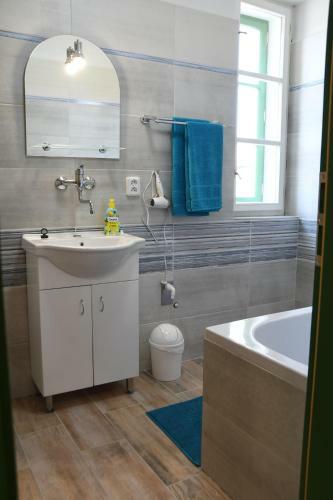 Hostal Penzion-apartm�n Sou?ek