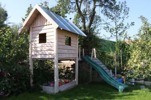 Hostal Penzion-apartm�n Sou?ek