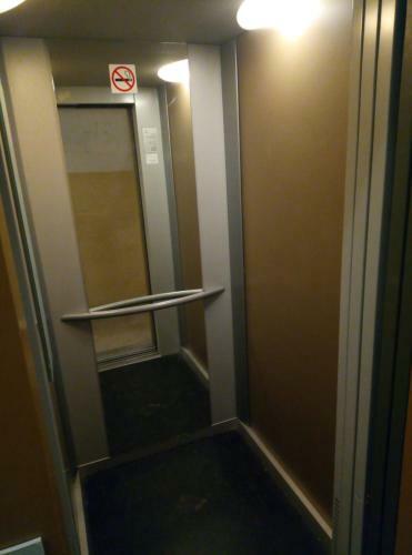 Kamil Apartments, Premium