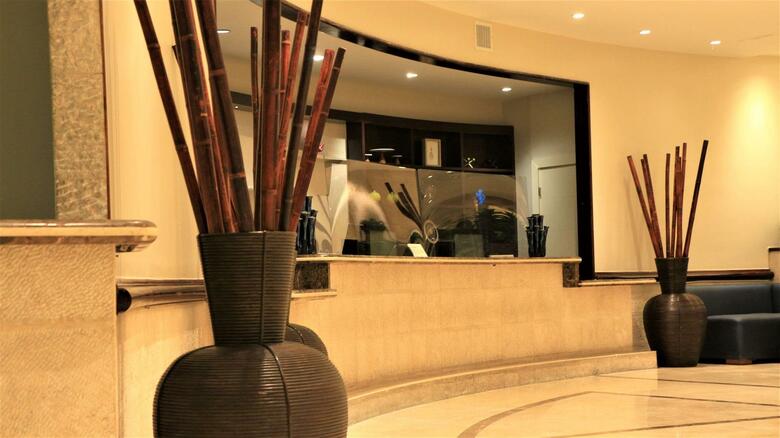 Hotel Radisson Resort Miami Beach