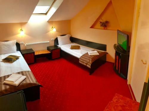 Hostal Pension Hotel Fast
