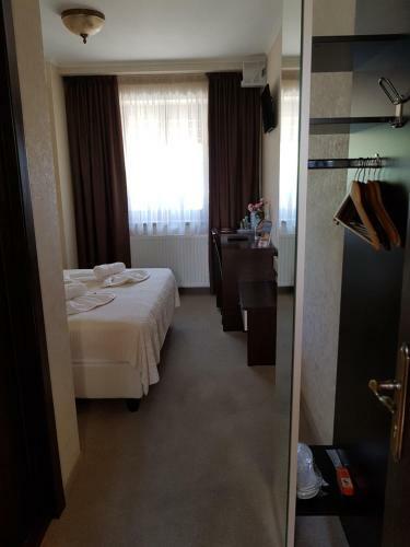 Hostal Villa Anticus