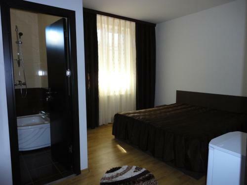 Hostal Villa George